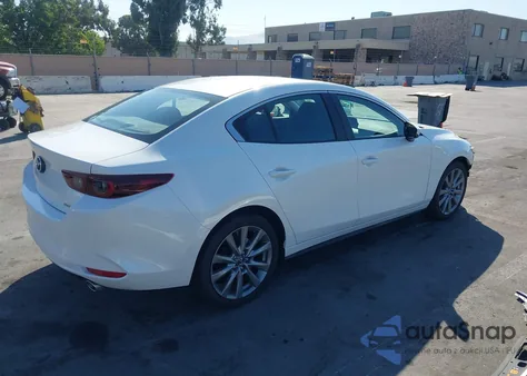 2024 Mazda Mazda3 2.5 S Preferred z USA, uszkodzony, nr VIN 3MZBPACM4RM425897